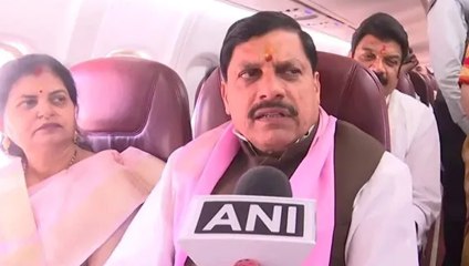 MP: सीएम मोहन यादव कैबिनेट के साथ पहुंच रहे Ayodhya, 'जय श्री राम' की ध्वनि के साथ रवाना