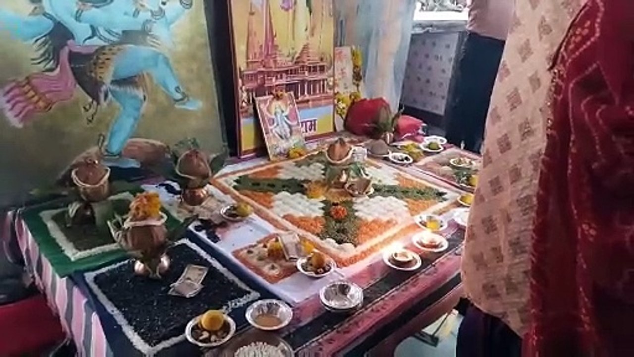 हाउसिंग बोर्ड  स्थित रामेश्वर महादेव मंदिर का ज...