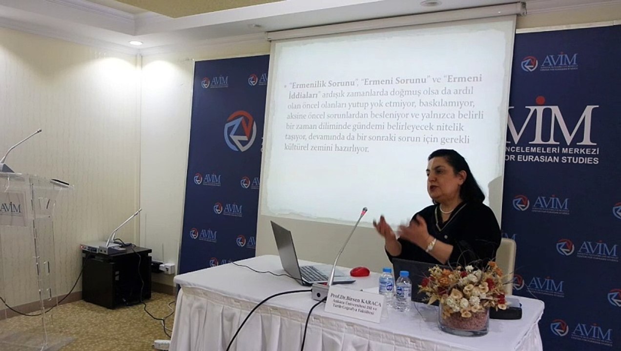 "ERMENİ KİMLİĞİNİ OLUŞTURMA, KORUMA VE SÜRDÜRME STRATEJİLERİ" BAŞLIKLI KONFERANS GERÇEKLEŞTİ