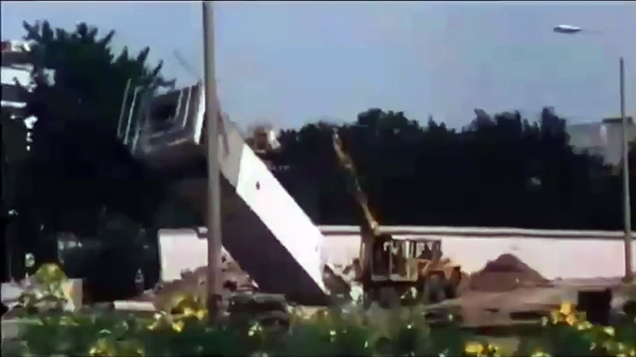 Good Bye Lenin ! (2003) - Bande annonce