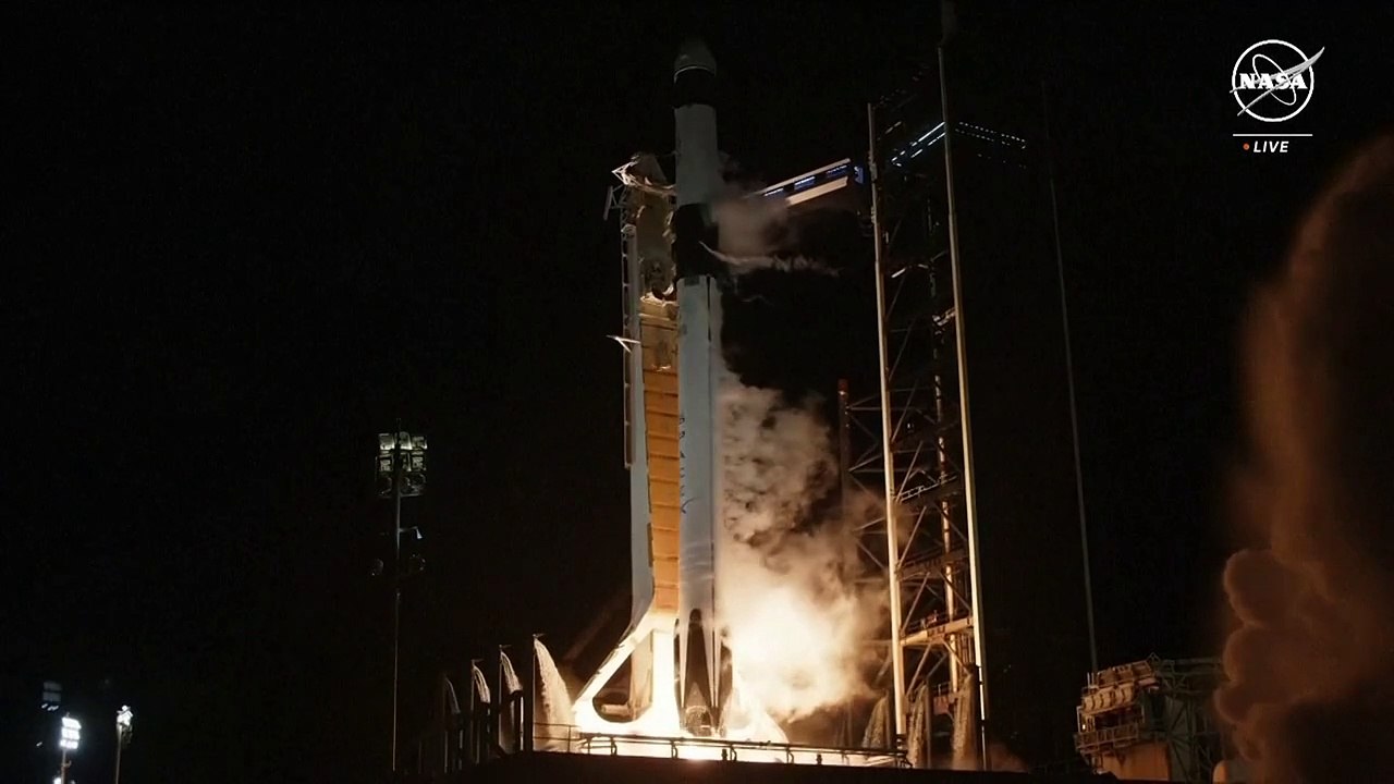 SpaceX envia nova tripulação à Estação Espacial Internacional