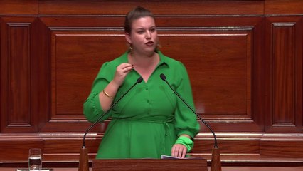 IVG dans la Constitution: Mathilde Panot (LFI) salue "une victoire historique" et une "promesse faite à l'avenir"