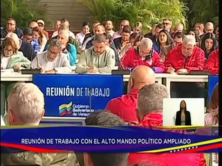 Jefe de Estado dirigió reunión de trabajo con el Alto Mando Político Ampliado