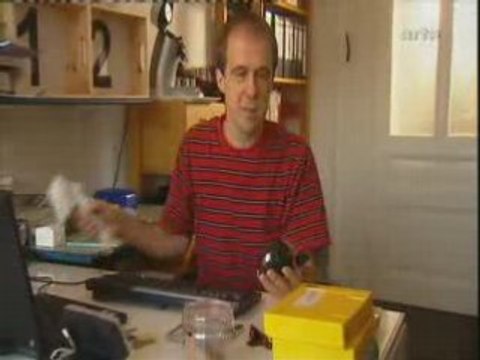 2/3 - la puce éléctronique & big brother