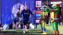 Jugadores del INTER DE MILÁN son recibidos por las TORTUGAS NINJA