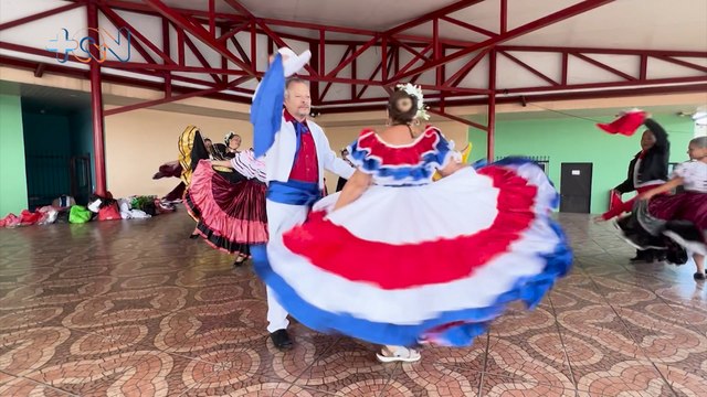 mqn-Tiempos Dichosos, el grupo folklórico que reúne gente apasionada y enamorada de la patria.-040324
