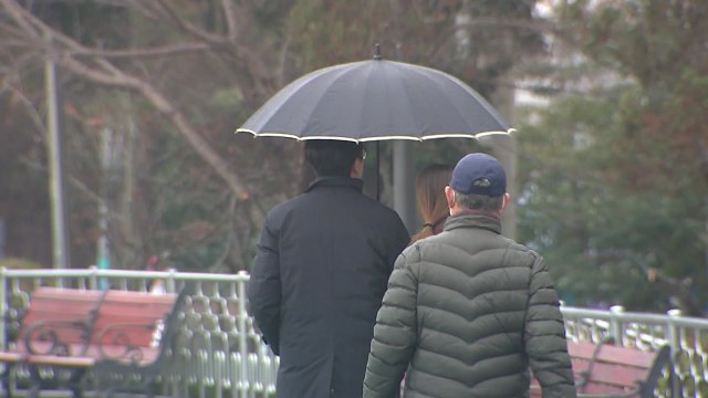 [날씨] 절기 '경칩' 전국 봄비...강원 산간 15cm 폭설 / YTN