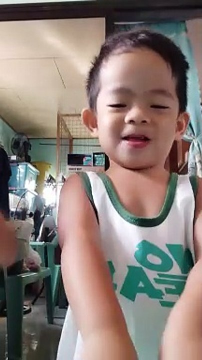 nagbavlog ang kambal 