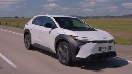 2024 Toyota bZ4X 2WD Driving Video