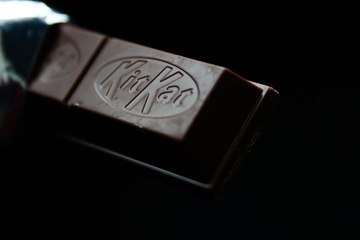 Las chocolatinas se hacen con menos chocolate por el precio del cacao