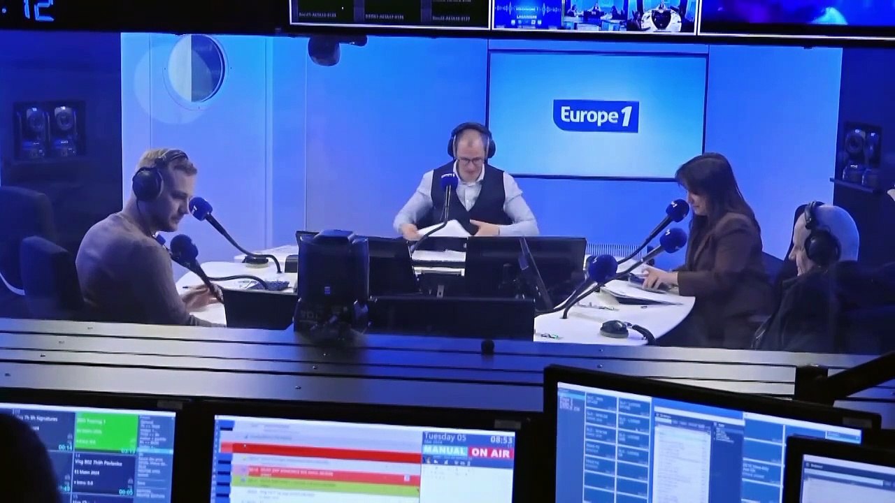 Les girouettes de l'inscription de l'IVG dans la Constitution et rien ne peut arrêter la dette française : le zapping politique de Dimitri Vernet