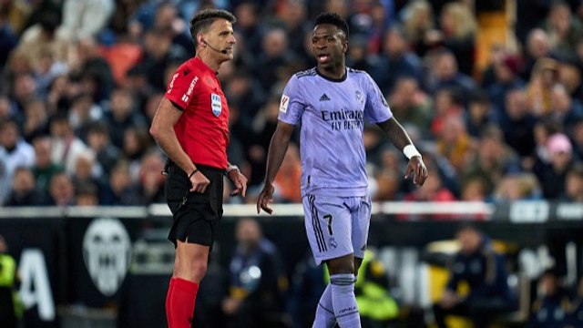 Así será la 'sanción' a Gil Manzano tras la polémica de Mestalla