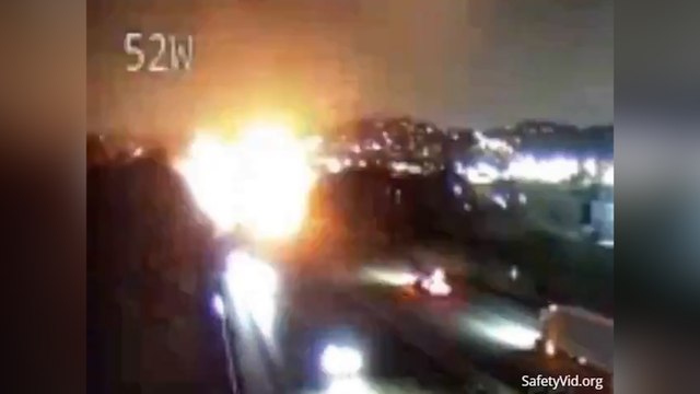 Mueren varias personas al estrellarse una avioneta en Nashville