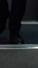 Aaron Taylor-Johnson walk as Tangerine (Bullet Train)   #shorts #movies #bullettrain