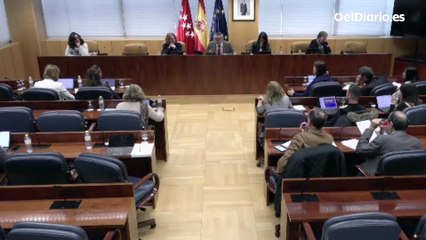 El PP de Ayuso le dice a la hija de una fallecida en una residencia que “intenta retorcer el dolor”