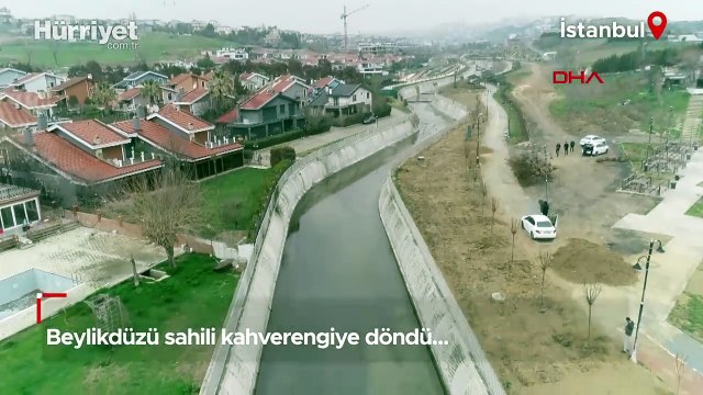 Beylikdüzü sahili kahverengiye döndü... 'Kanalizasyon suyu' iddiası