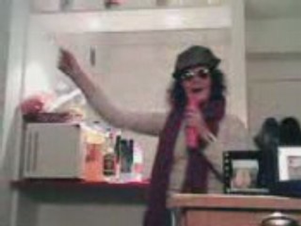 VID003