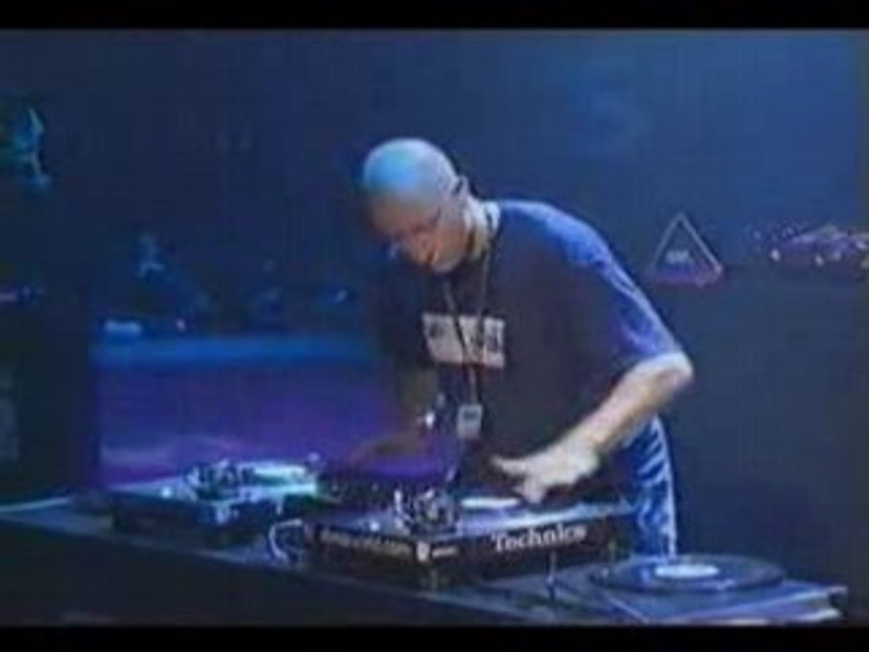 Dj noize DMC World 2000