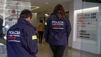 Los Mossos registran la sede de la Federación Catalana de Fútbol