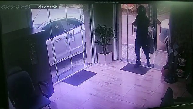 Polícia Civil prende homem envolvido em homicídio ocorrido em barbearia de Curitiba