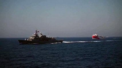 Kemal Reis hızlandı hızlandı aniden iskele baş yaptı, pruvasından yara alan Yunan gemisi böyle kaçtı