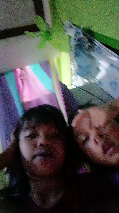 mga batang makulet