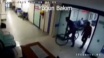 Yoğun bakımda doktorların bisiklet sefası, hastalar beklesin ‘bir tur verir misin”