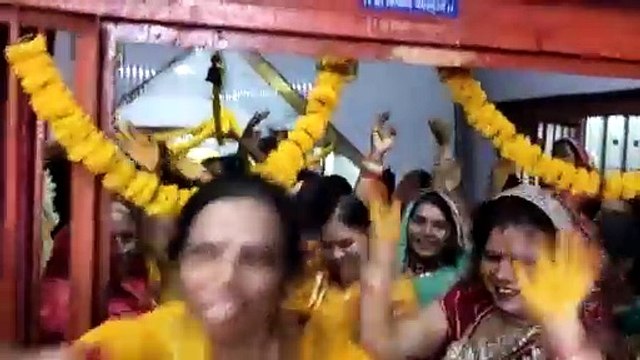 शिव विवाह के पहले शहर के ​शिवालयों में शादी की रस्मे, दूल्हे राजा भोलेनाथ को लग रही हल्दी और मेंहदी
