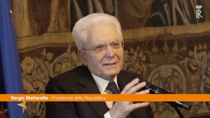 Mattarella "Presidente della Repubblica non firma leggi, le promulga"