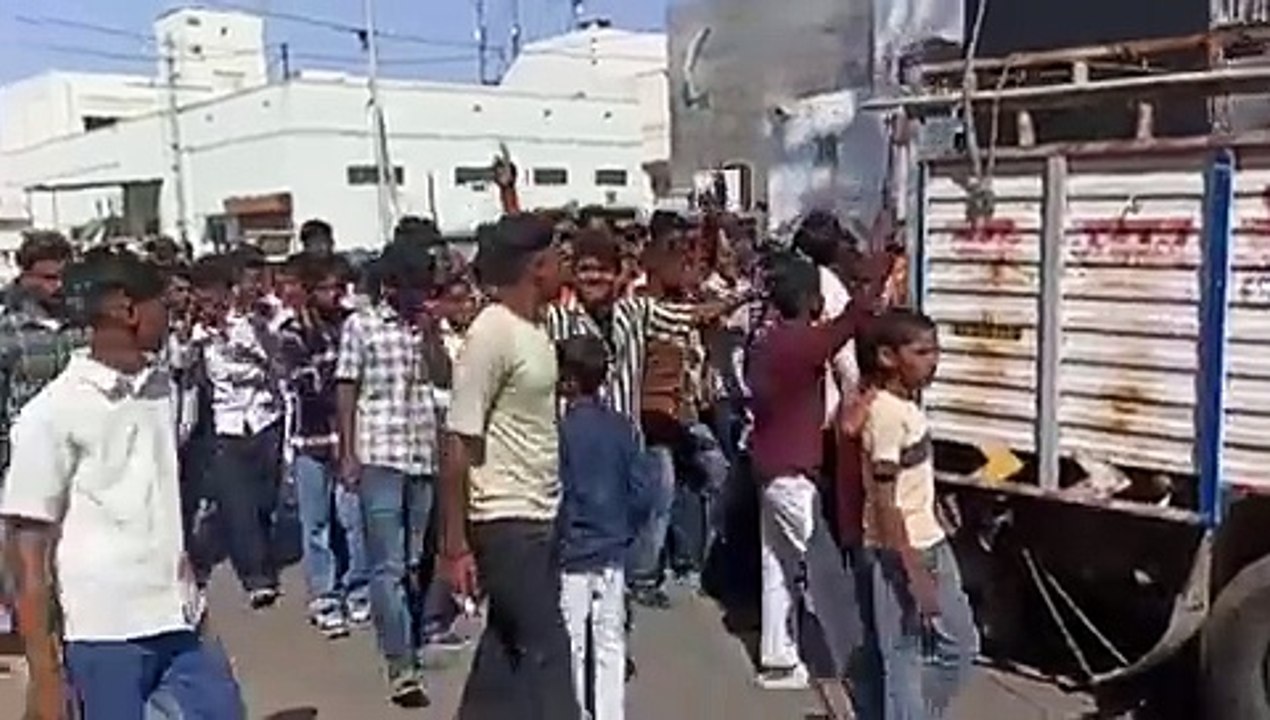 महाशिवरात्रि पर उमड़ी श्रद्धा: मंदिरों में गूंजा ‘ओम नम: शिवाय’