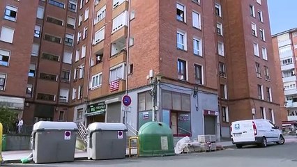 La Ertzaintza investiga el hallazgo de dos cadáveres en una vivienda de Basauri