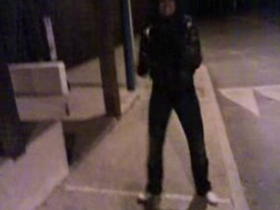 Steph a la tecktonik