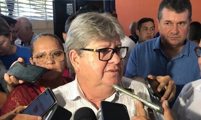 Governador nega crise no PSB e diz que divergências internas não são resolvidas na mídia