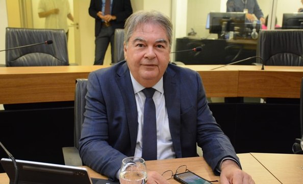 Retorno de Lindolfo Pires à Assembleia é estratégia de “bate e volta” do PP, explica Levi Dantas