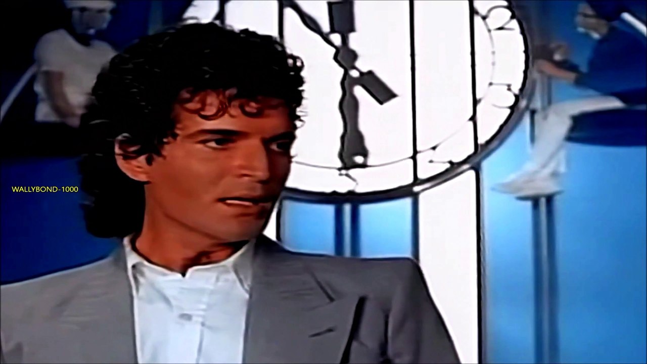 IT HURTS TO BE IN LOVE-GINO VANNELLI-OFFICIAL VIDEO-1985 [4K]