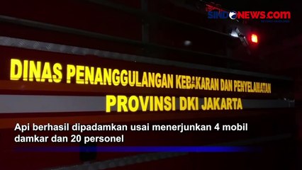 Kebakaran Landa Gudang Bekas Tempat Penyimpanan Ikan di Jakarta Utara