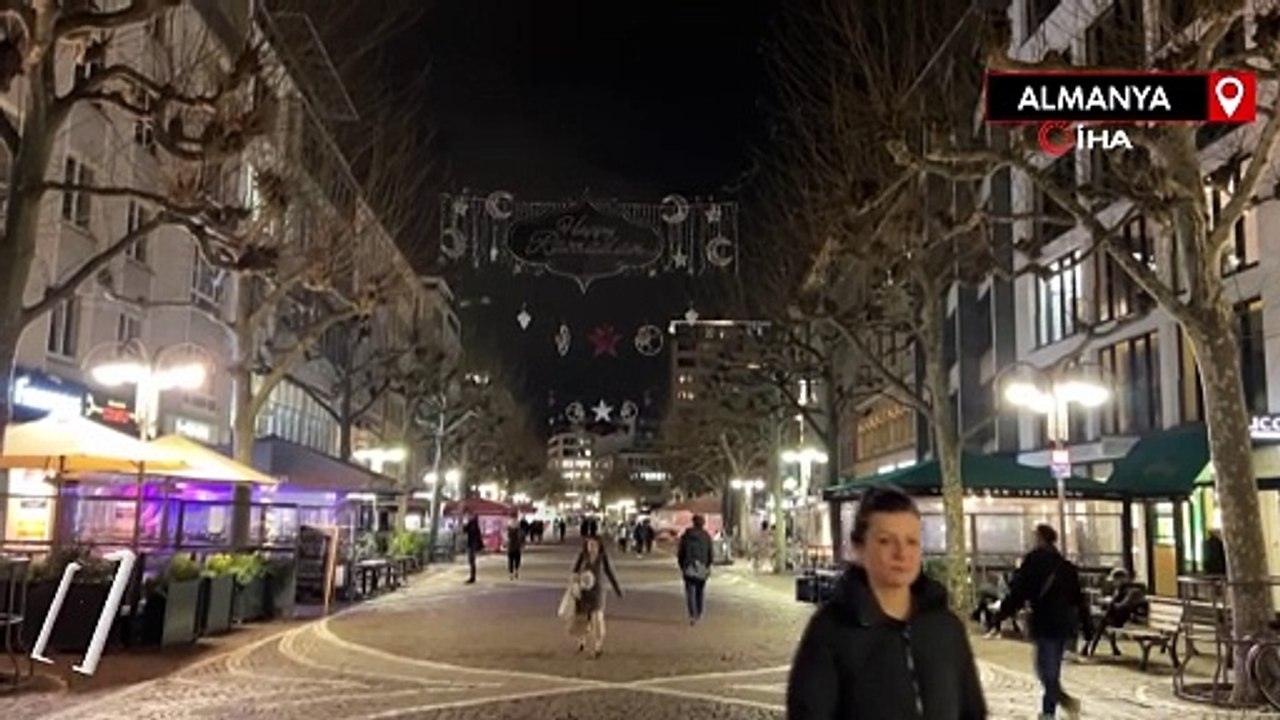 Almanya'da ilk: Frankfurt'un ana caddesi Ramazan ayı için süslendi