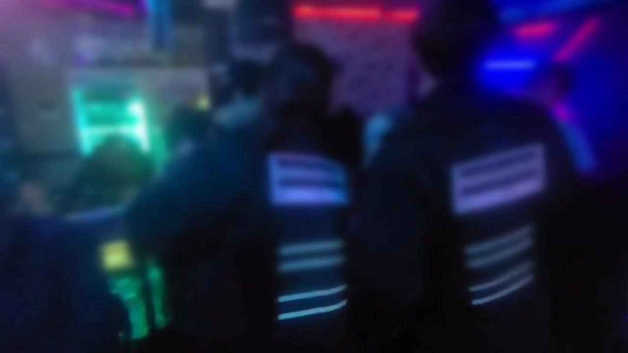 전남 영암 외국인 클럽에서 불법 체류자 70명 적발 / YTN