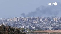 تصاعد أعمدة الدخان فوق شمال غزة بعد قصف إسرائيلي