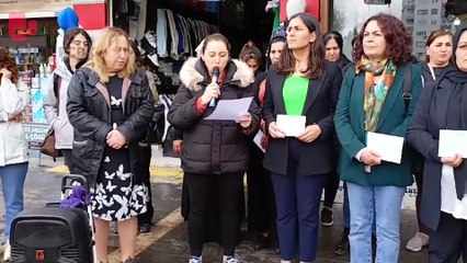 Adana Kadın Platformu cezaevindeki kadınlara kart gönderdi