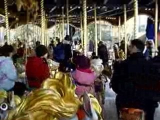 caroussel disney l'avanture continue deuxième