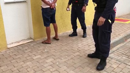 Homem de 53 anos é preso por desobedecer medida protetiva da mãe