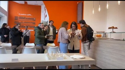 Milano, inaugurato lo Xiaomi Café: uno spazio di connessione
