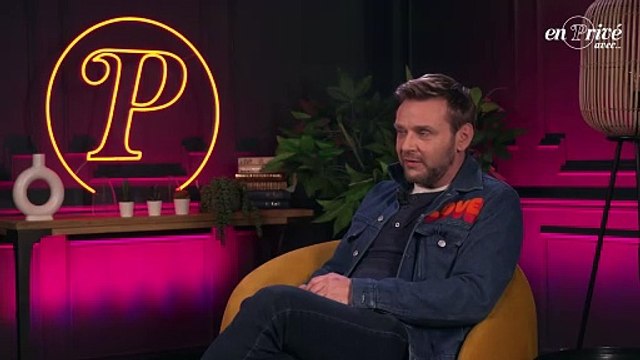 Jeanfi Janssens évoque le suicide de son frère Alexandre et sa culpabilité dans En privé avec , le format exclusif de Purepeople