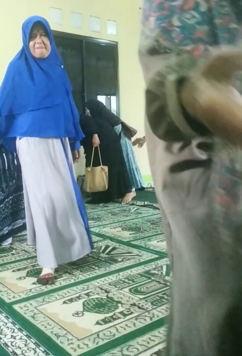 VID_20240210_133011~3 Pengajian sebagai wahana silaturahmi di Perumahan Daru Indah