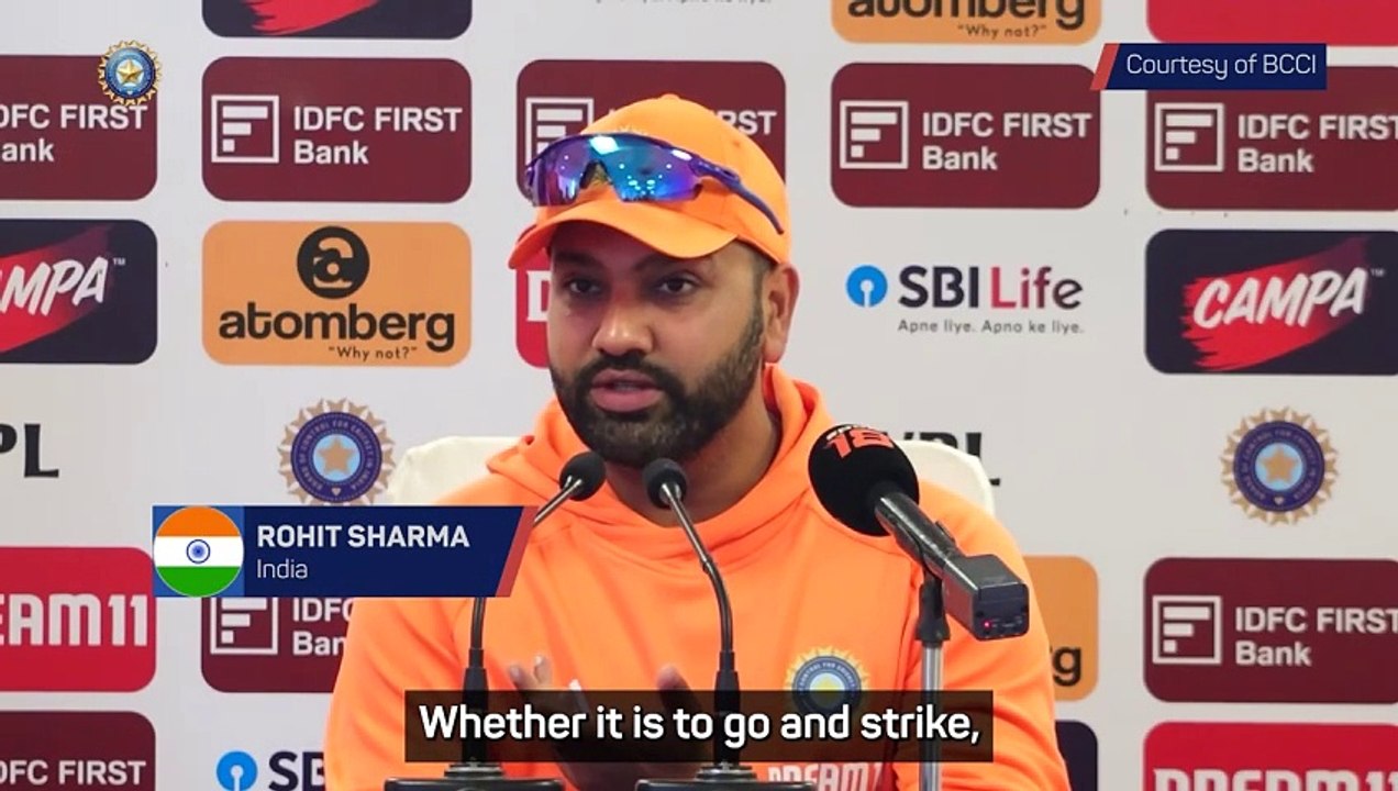 Sharma aims digs at Duckett