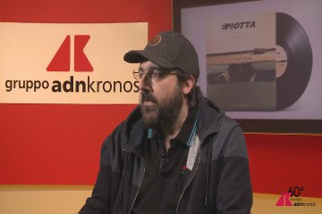 Piotta: "Ero alle elementari quando uccisero 'Serpico', lo racconto in una canzone" - Video