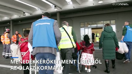 Afrikai menedékkérőket ment az olasz kormány Líbiából