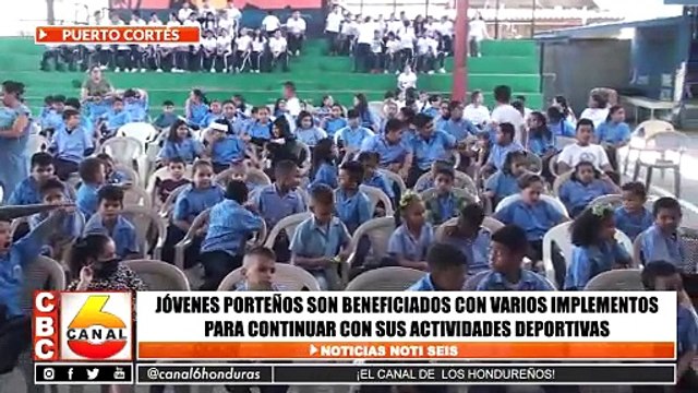 Jóvenes porteños son beneficiados con varios implementos para continuar sus actividades deportivas