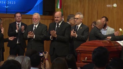 Aprueba CGU instalar una estatua de Raúl Padilla, en explanada de la Rectoría, a un año de su deceso